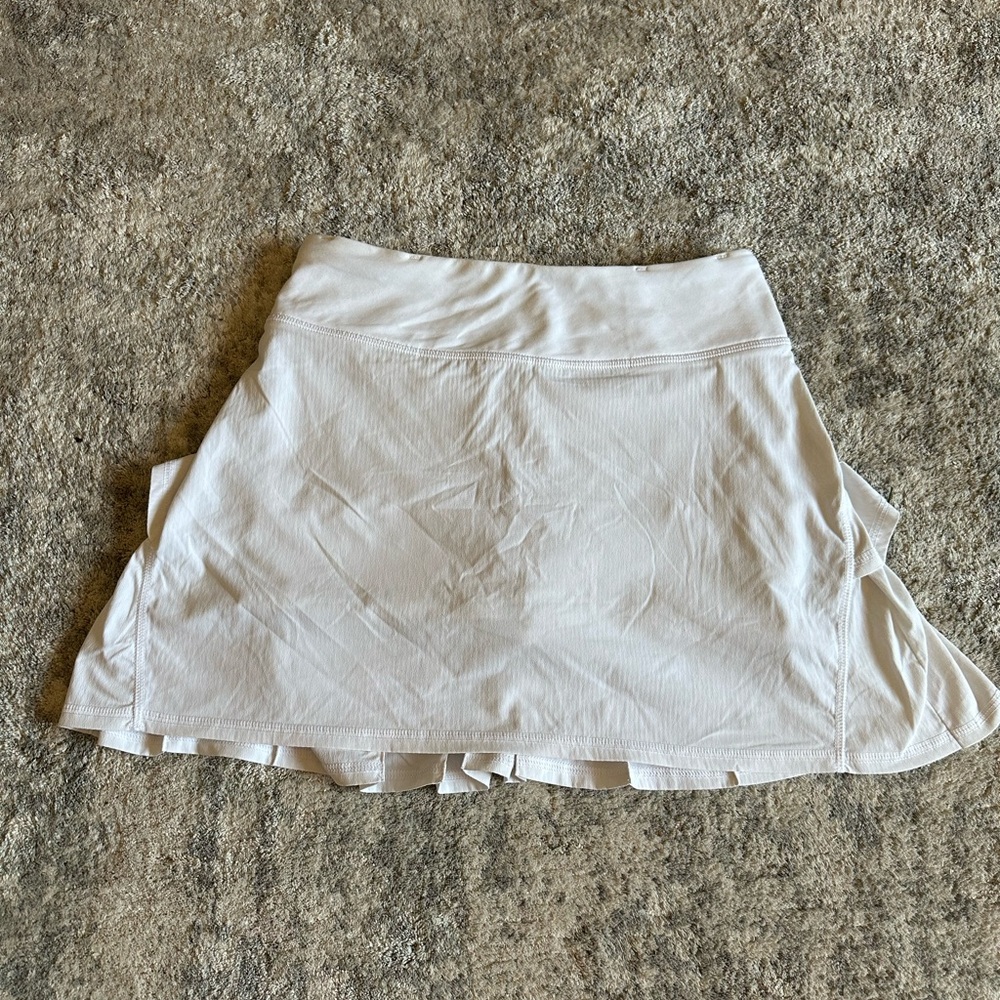Elegant White Women's Skirt